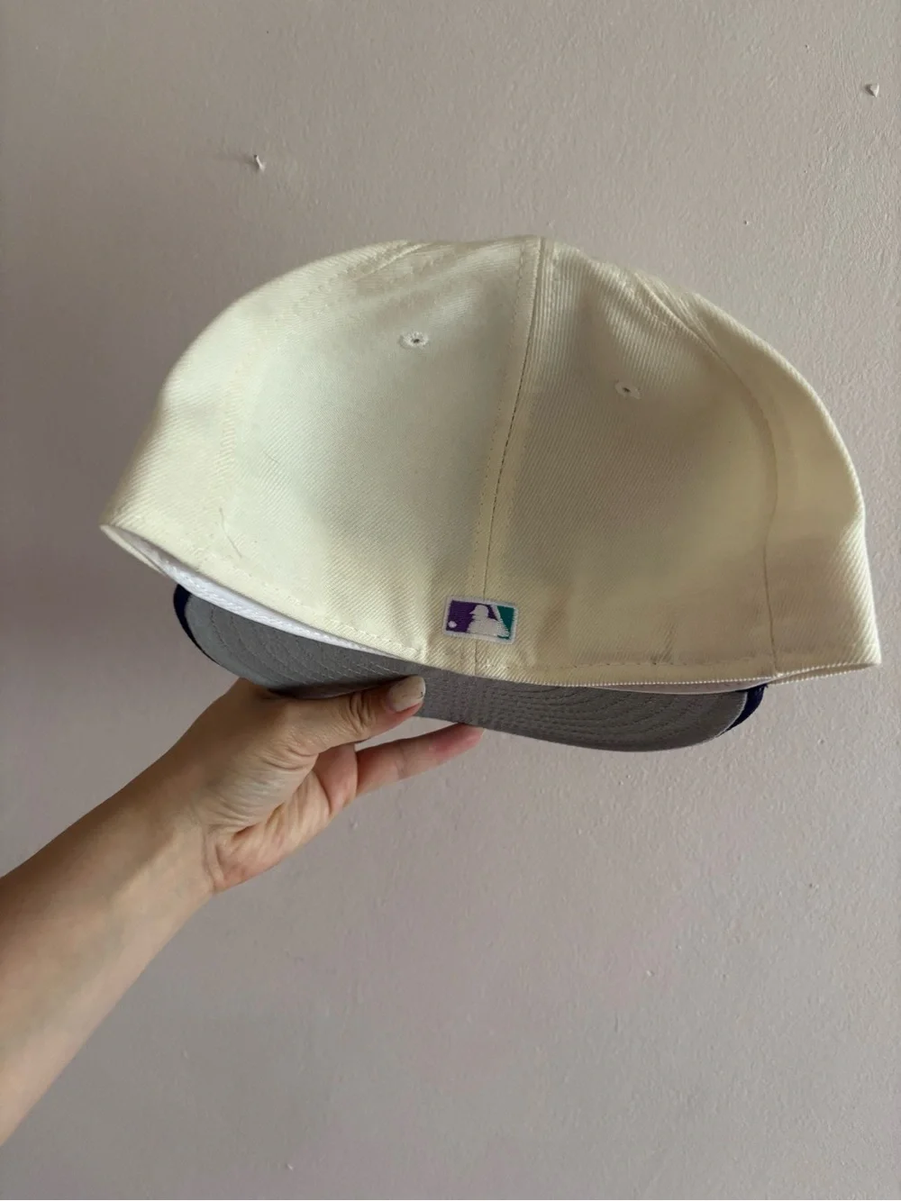 Arizona Diamondbacks Two-Tone Snapback Hat - Cream & Navy